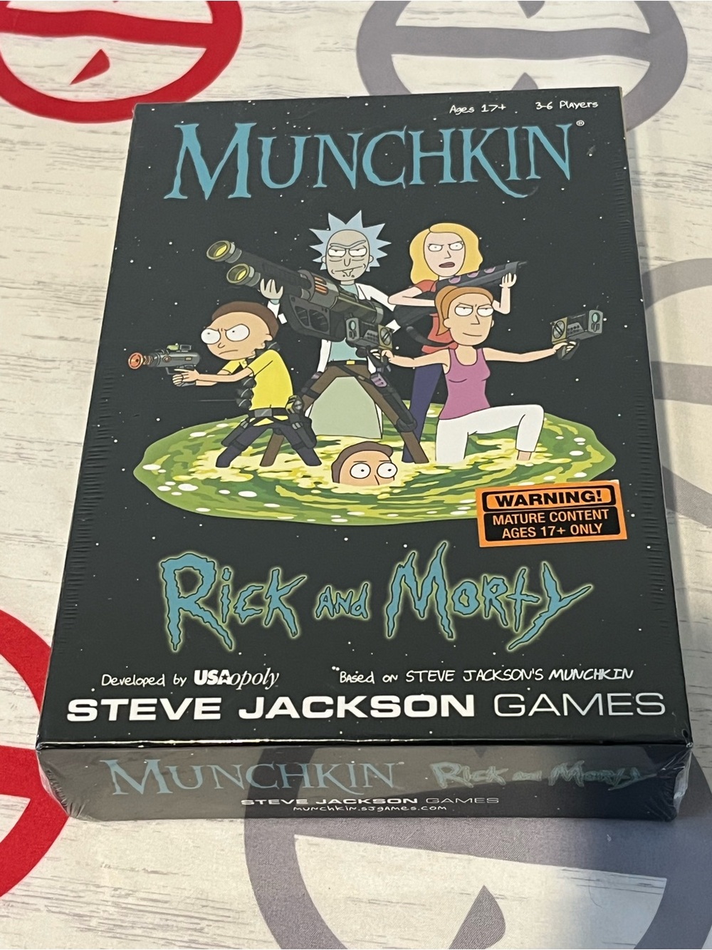 NEW & SEALED Munchkin Rick And Morty Card Game Steve Jackson Games USAopoly 2017